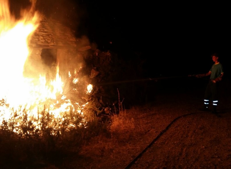 Permalink to Bosco di Spirito, incendio di sterpaglie ed intervento dell’AIB della Misericordia Bosco di Spirito, incendio di sterpaglie ed intervento dell’AIB della Misericordia